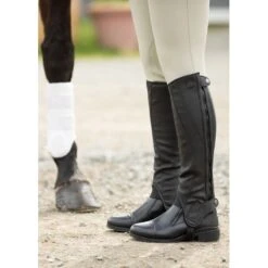 Kerrits Griptek Half Chap 2.0 Regular - Black -Equestrian Riding Clothing 569216 800 800