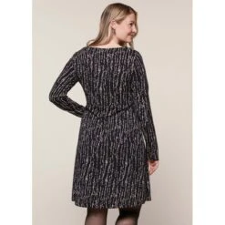 EQL Women's Inspired Scoop Neck Long Sleeve Dress - Black Horseshoe Branches -Equestrian Riding Clothing 585359 800 800
