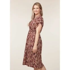 EQL Women's Inspired V-Neck Dress - Sangria Hoofprint Meadow -Equestrian Riding Clothing 645024 800 800